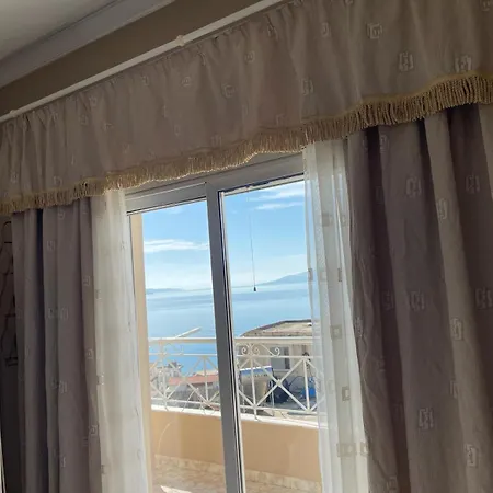 Seaview Alkis Apartment